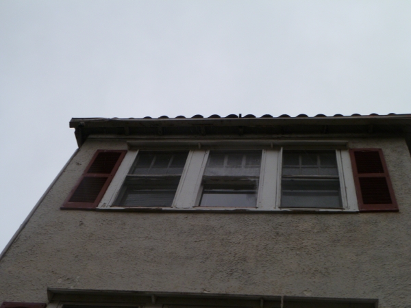 UHF: 25th Anniversary Tour